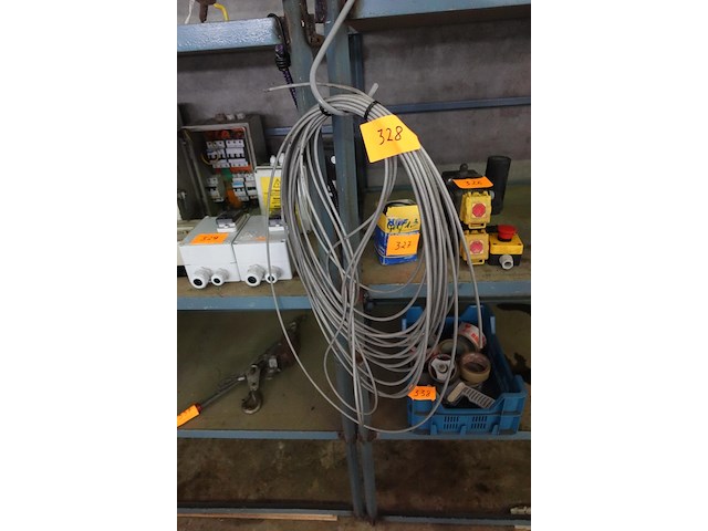 Geplastificieerde staaldraad - afbeelding 1 van  1