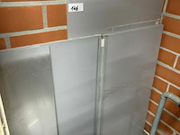 Gepoederlakte aluminium platen - afbeelding 1 van  2