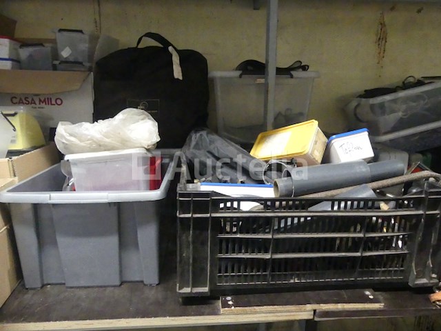 Gereedschap en accessoires (inhoud van de werkplaatscontainer) - afbeelding 6 van  18