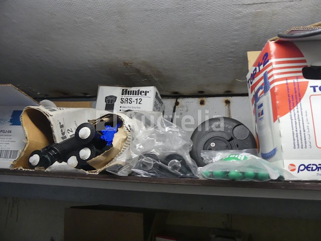 Gereedschap en accessoires (inhoud van de werkplaatscontainer) - afbeelding 7 van  18