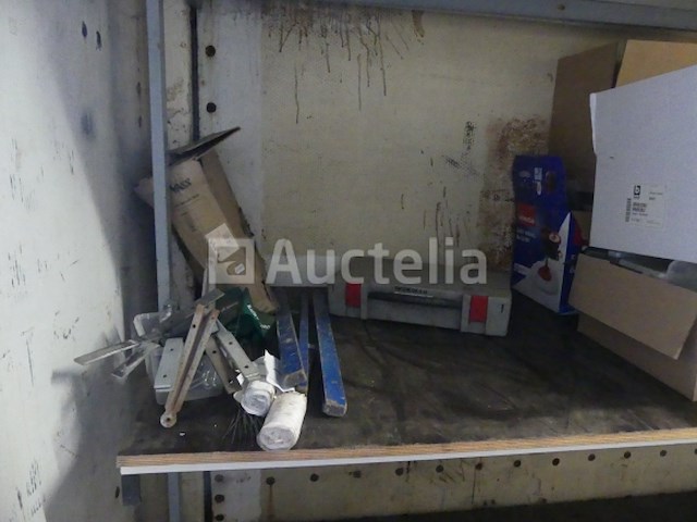Gereedschap en accessoires (inhoud van de werkplaatscontainer) - afbeelding 1 van  18