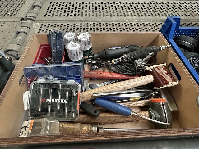 Gereedschap en toebehoren - afbeelding 4 van  6
