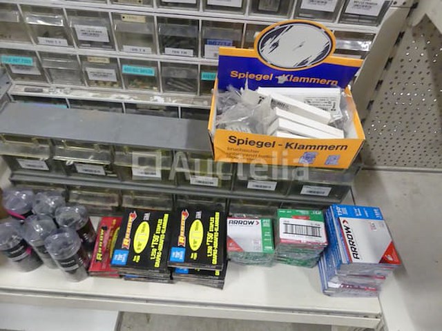 Gereedschap en verbruiksartikelen - afbeelding 16 van  27