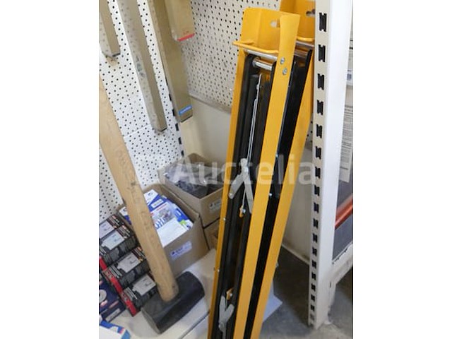 Gereedschap en verbruiksartikelen - afbeelding 18 van  18