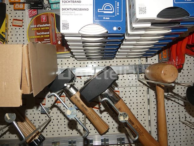 Gereedschap en verbruiksartikelen - afbeelding 20 van  44