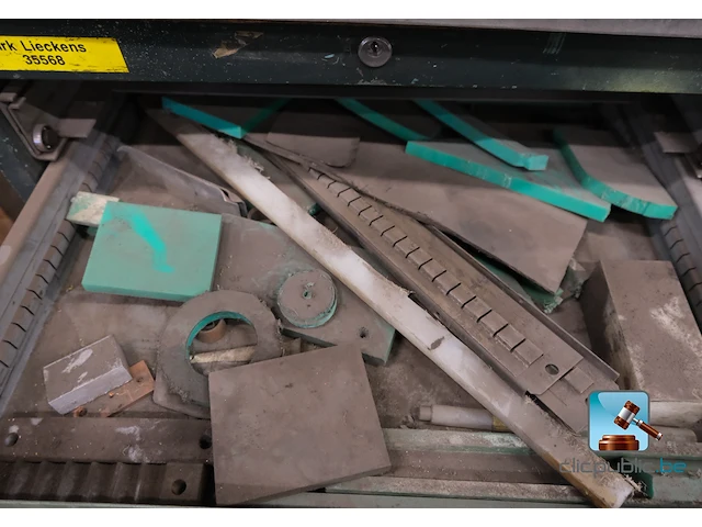Gereedschap met inhoud - afbeelding 6 van  11