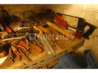 Gereedschap, schroeven en diverse beslagen - afbeelding 11 van  12