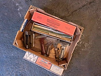 Gereedschap voor lederbewerking - afbeelding 2 van  3