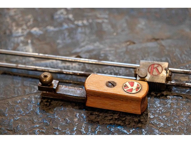 Gereedschap voor lederbewerking - afbeelding 2 van  2