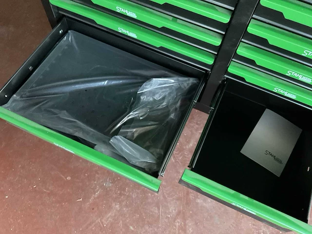 Gereedschap wagen gevuld - afbeelding 2 van  14
