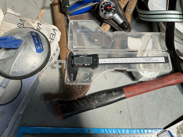 Gereedschap - afbeelding 4 van  6