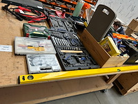 Gereedschap - afbeelding 1 van  7