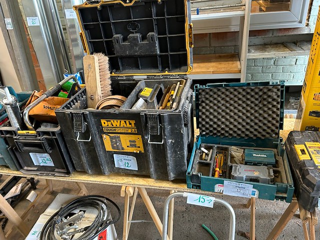 Gereedschap - afbeelding 1 van  5