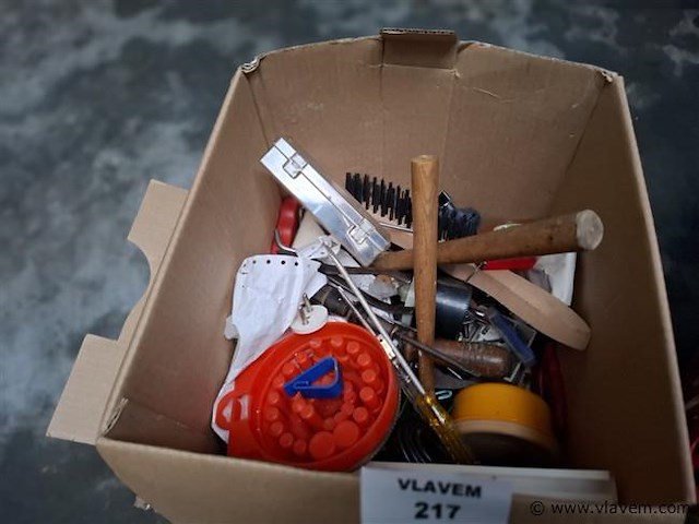 Gereedschap - afbeelding 2 van  3