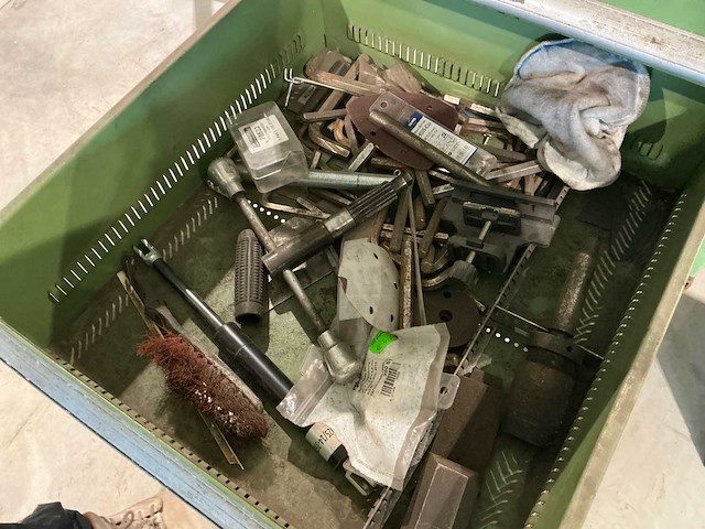 Gereedschapkamer draaibank - afbeelding 3 van  11