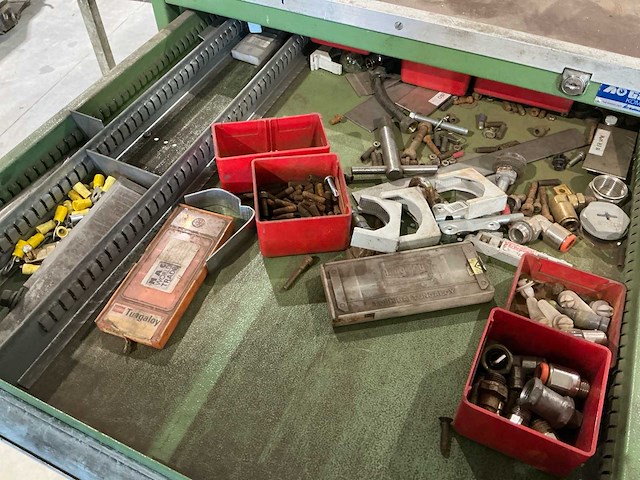 Gereedschapkamer draaibank - afbeelding 4 van  11