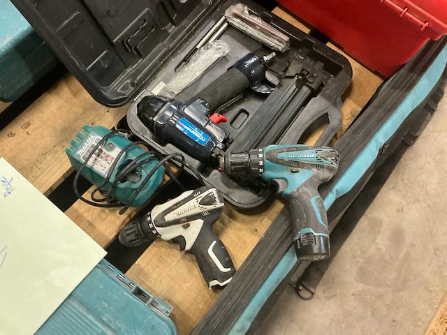 Gereedschappen (3x) - afbeelding 1 van  1