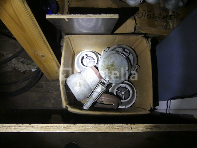 Gereedschappen (containerinhoud) - afbeelding 5 van  10