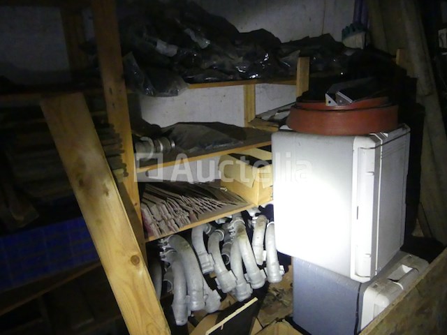 Gereedschappen (containerinhoud) - afbeelding 8 van  10