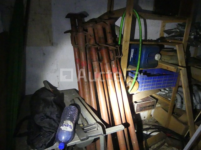 Gereedschappen (containerinhoud) - afbeelding 10 van  10