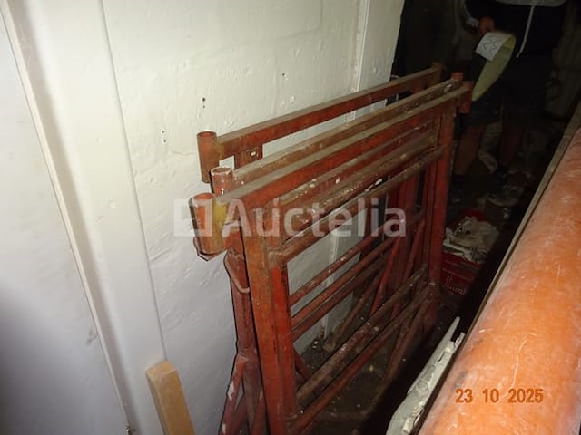 Gereedschappen - afbeelding 2 van  2