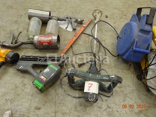 Gereedschappen - afbeelding 3 van  3