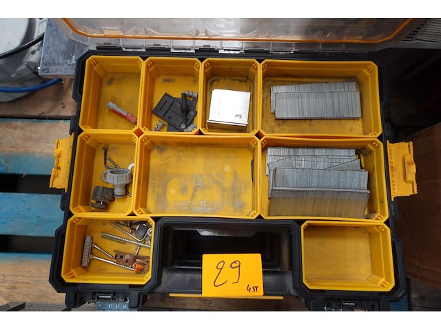 Gereedschappers organisators dewalt 4 stuks diverse inhoud - afbeelding 3 van  4