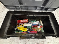 Gereedschapsbak met inhoud - afbeelding 2 van  3