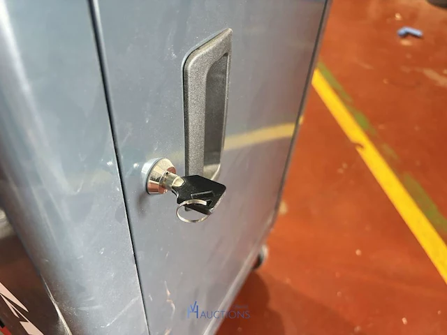 Gereedschapskar widmann met inhoud - afbeelding 4 van  12