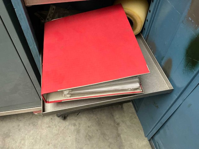 Gereedschapskast met inhoud (2x) - afbeelding 2 van  11