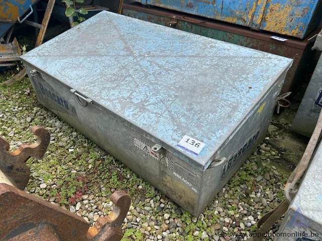 Gereedschapskist boscaro pa-17.08ezn, bouwjaar 2013. eigen gewicht 90 kg, maximale belasting 400 kg, inhoud 700 liter. - afbeelding 1 van  2