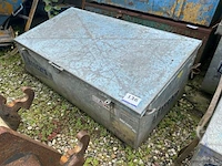 Gereedschapskist boscaro pa-17.08ezn, bouwjaar 2013. eigen gewicht 90 kg, maximale belasting 400 kg, inhoud 700 liter.