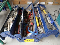 Gereedschapskist met divers materiaal + schraag - afbeelding 2 van  4