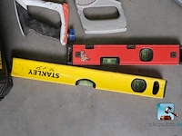 Gereedschapskist met inhoud - afbeelding 3 van  6