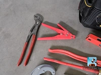 Gereedschapskist met inhoud - afbeelding 3 van  9