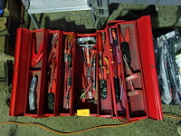 Gereedschapskist met materiaal - afbeelding 1 van  1