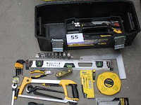 Gereedschapskoffer - stanley - fatmax set van rateldoppen - stanley metalen zaag - stanley - 300mm handzaag - stanley - 500mm waterpas - stanley set inbussleutels rolmaat - stanley schroevendraaierset - stanley - afbeelding 1 van  3