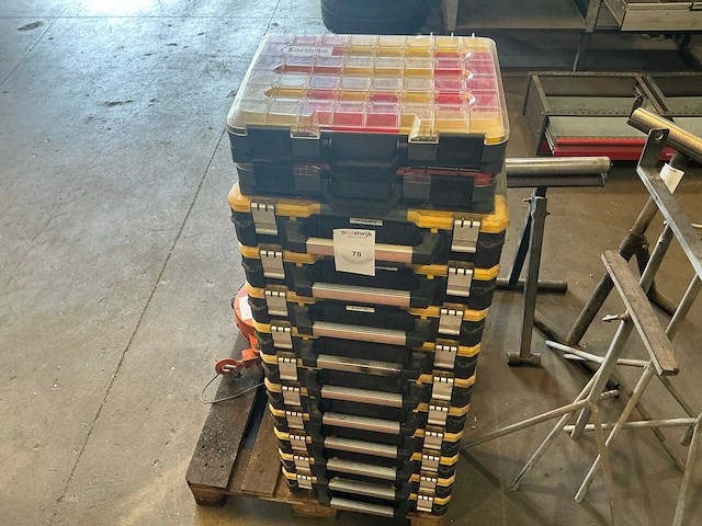 Gereedschapskoffer (12x) - afbeelding 7 van  7