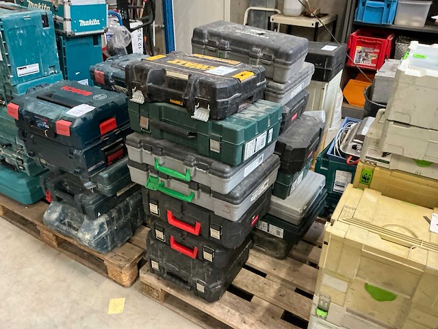 Gereedschapskoffer (17x) - afbeelding 1 van  3