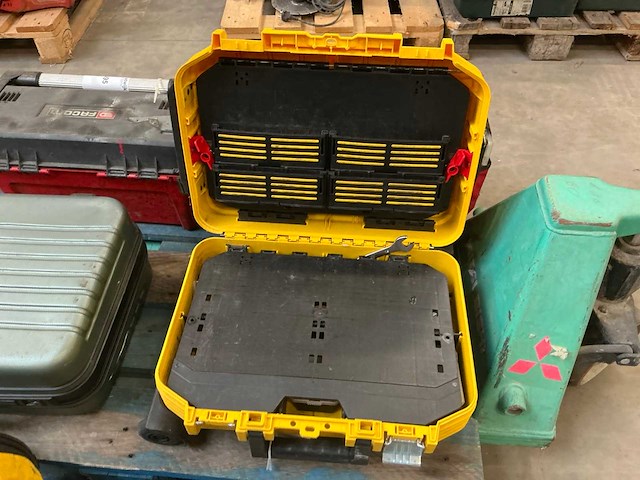Gereedschapskoffer (3x) - afbeelding 3 van  9