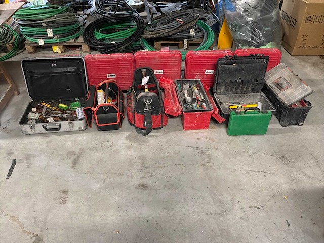 Gereedschapskoffer (7x) - afbeelding 1 van  9