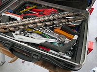 Gereedschapskoffer + dopsleutelset - afbeelding 1 van  3