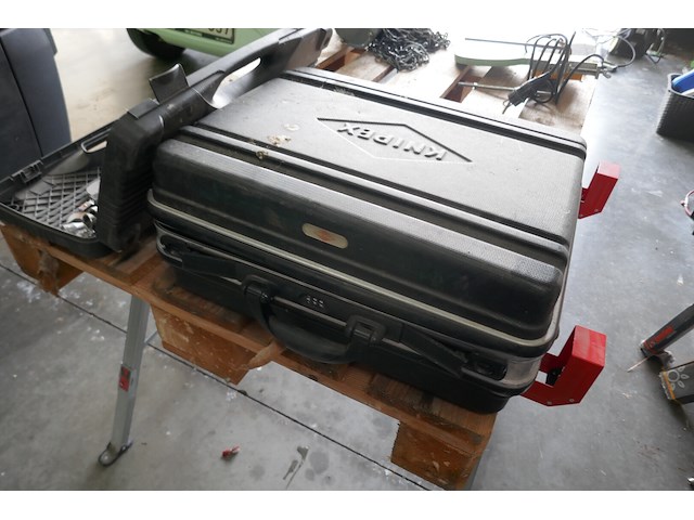 Gereedschapskoffer + dopsleutelset - afbeelding 3 van  3