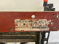 Gereedschapskoffer en werkbank - afbeelding 5 van  5