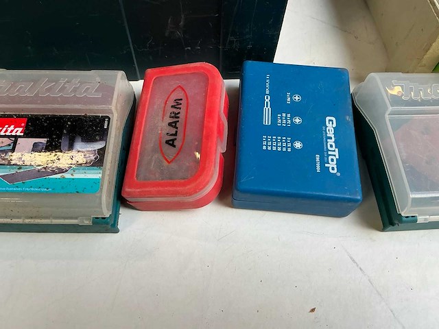 Gereedschapskoffer met inhoud (2x) - afbeelding 5 van  9
