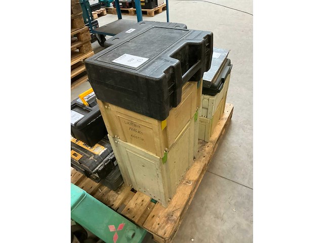 Gereedschapskoffer met inhoud (3x) - afbeelding 8 van  8