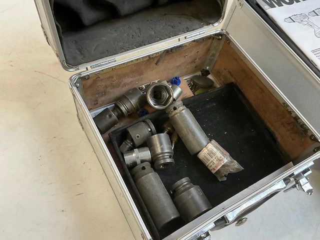 Gereedschapskoffer met inhoud (4x) - afbeelding 2 van  6