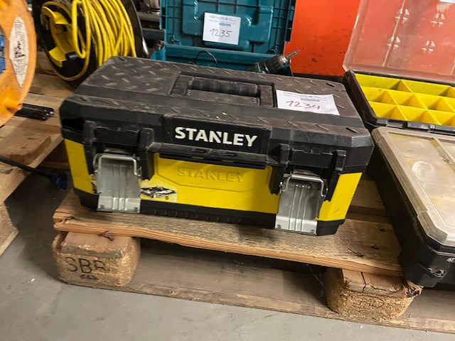 Gereedschapskoffer met inhoud - afbeelding 1 van  3