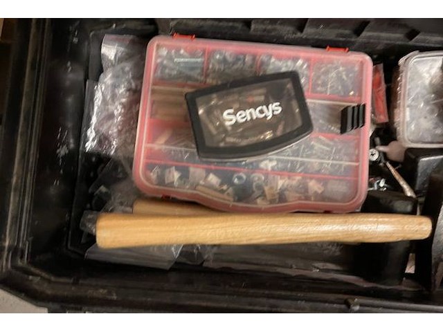 Gereedschapskoffer met inhoud - afbeelding 3 van  3