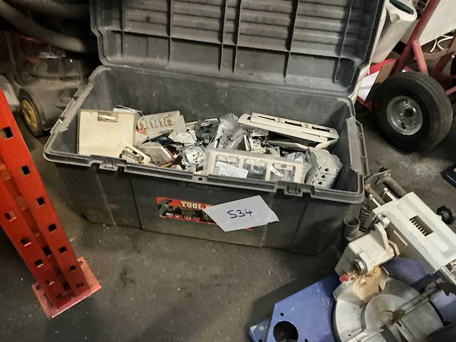 Gereedschapskoffer met inhoud - afbeelding 1 van  4